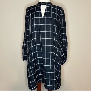 Loft | Flare Sleeve Window Pane Key Hole Dress